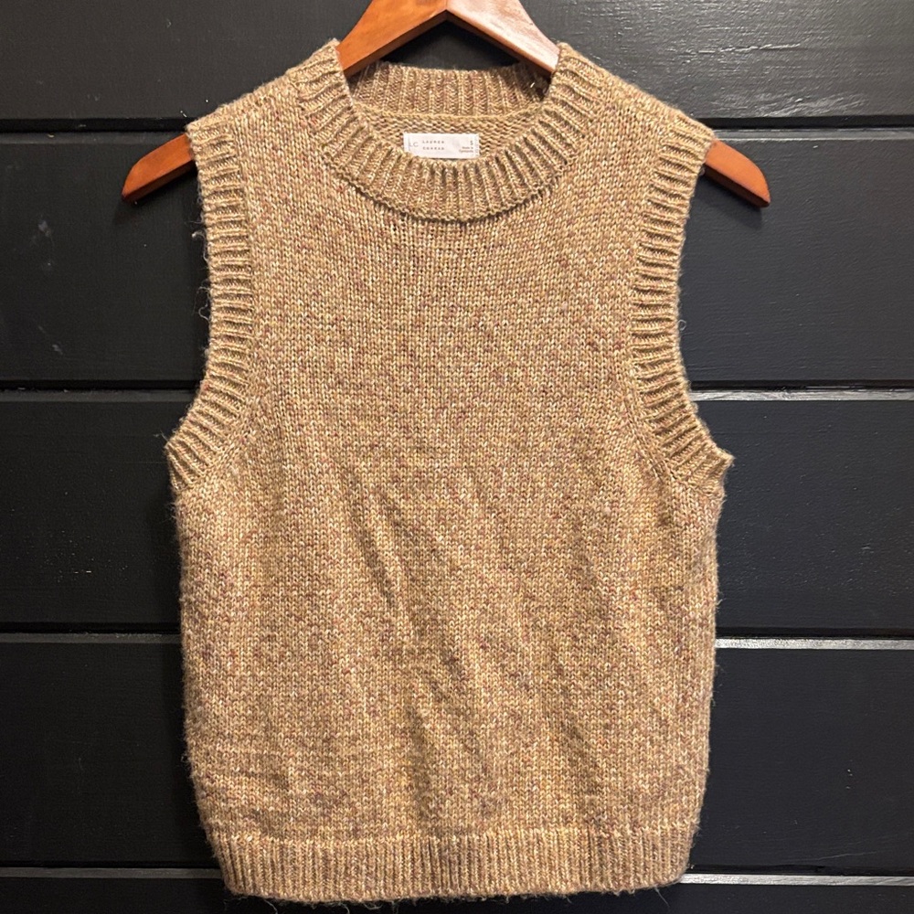 LC Lauren Conrad Woman’s Brown Crewneck Sweater Vest